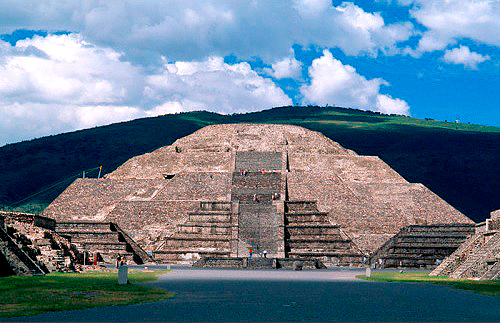 piramide-de-la-luna-teotihuacan