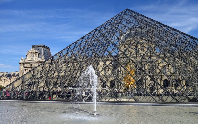 El Museo del Louvre reabrirá con nuevas medidas de seguridad e higiene