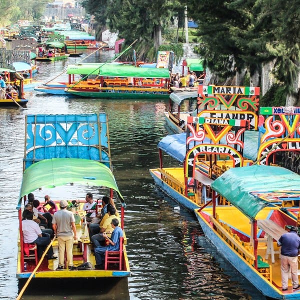 Xochimilco ofrece descuento en recorrido en trajineras
