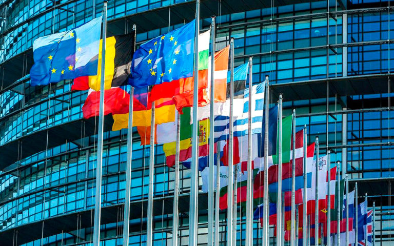 La Comisión Europea solicita el levantamiento de las restricciones de viaje
