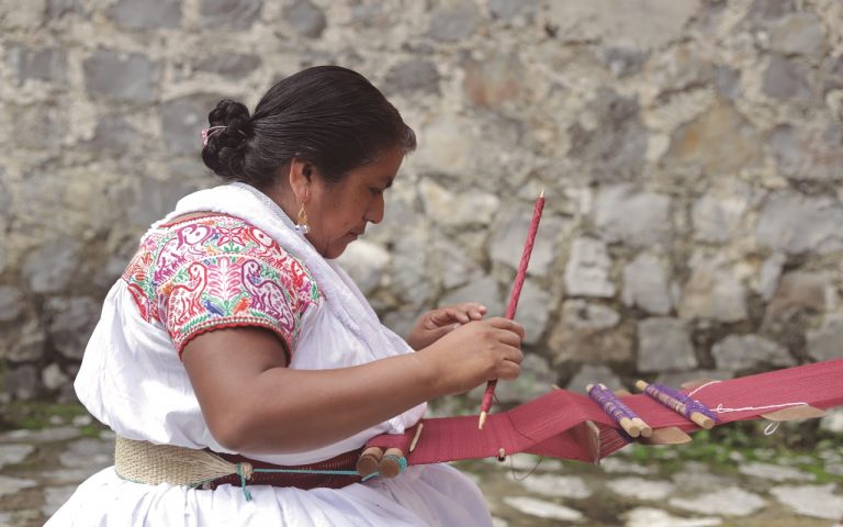 Mujeres indígenas se apoyan, La Masehual Siuamej