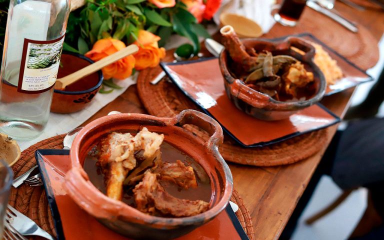 Tehuacán invita a disfrutar de su temporada de Mole de Caderas