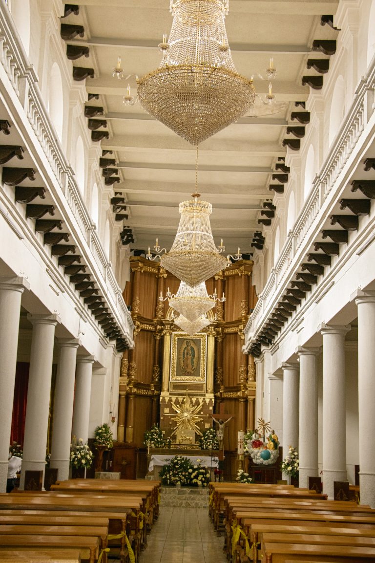 Dentro de la Parroquia de San Cristóbal