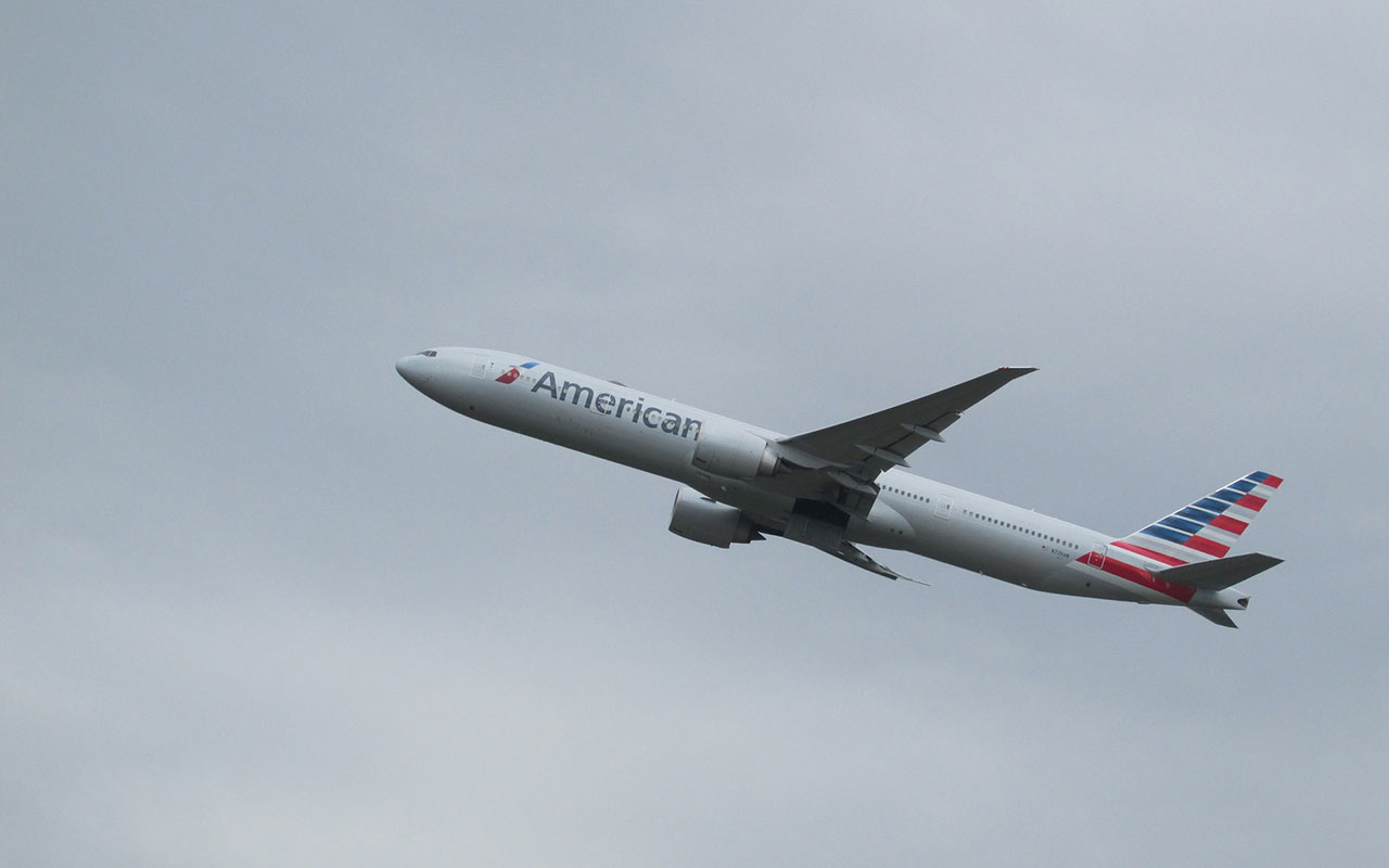 American Airlines estrena pasaporte sanitario VeriFLY