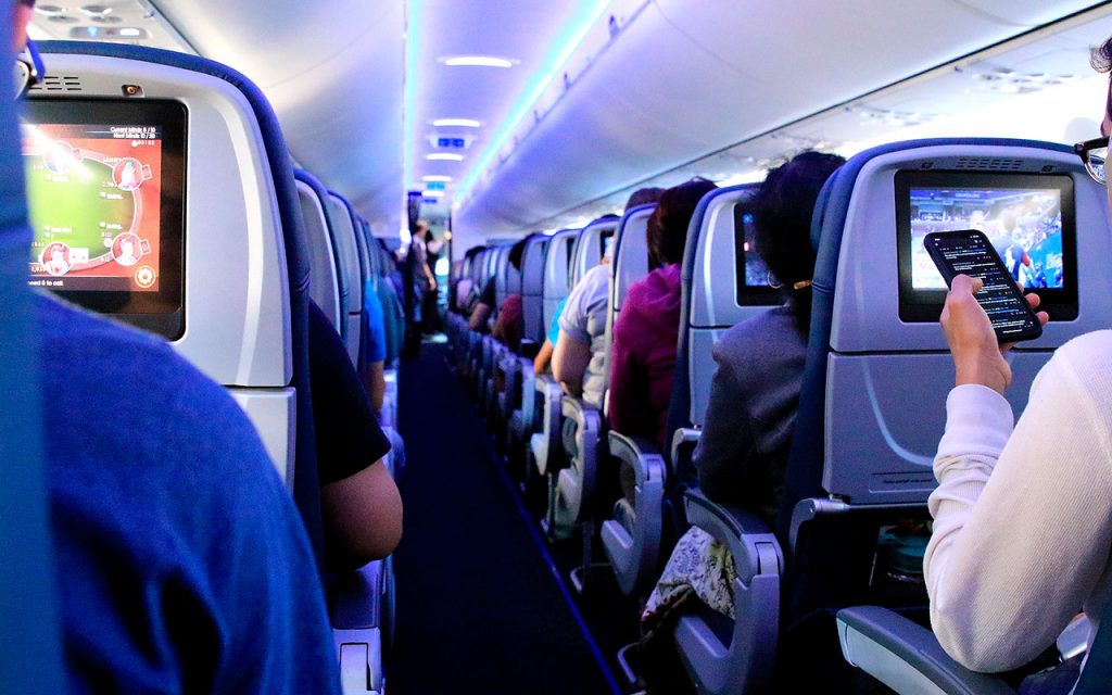 avion-pasajeros-cabina