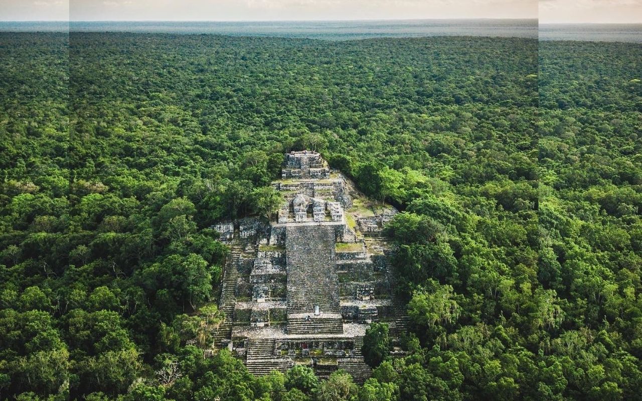 Zona arqueológica maya