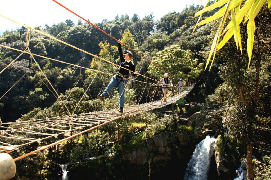 Salto de Quetzalapan, aventura y diversión en la sierra