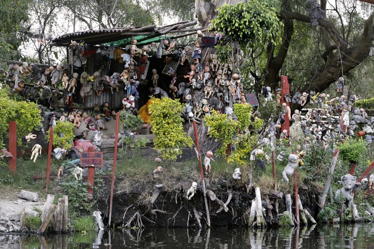 isla-de-las-muñecas-xochimilco