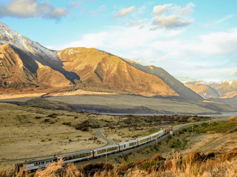 nueva-zelanda-viajar-en-tren