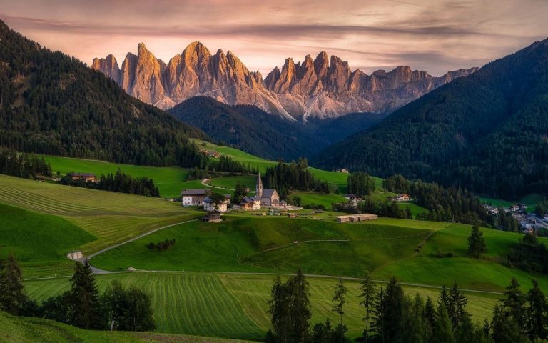 Los Dolomitas, en los Alpes italianos, maravillan a cualquiera