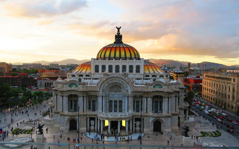 Habrá repunte paulatino del turismo en México: Torruco
