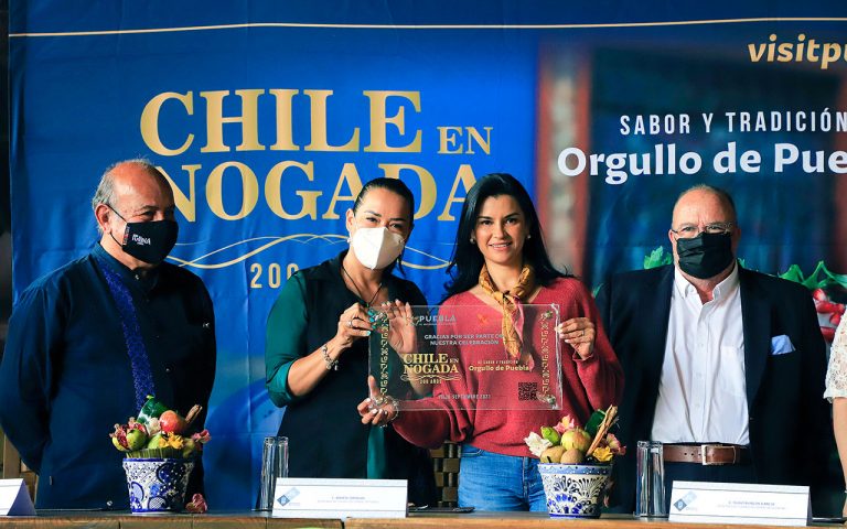 Puebla invita a Querétaro a celebrar los 200 años del Chile en Nogada