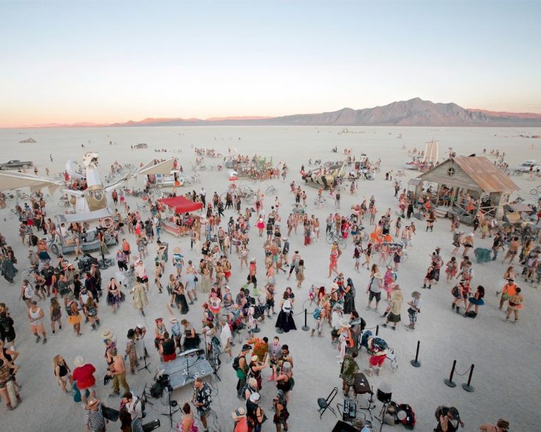 Burning Man, el festival que convierte al desierto en ciudad