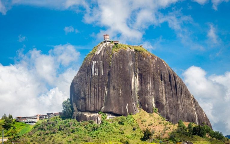 La Piedra del Peñol, un imperdible en Colombia