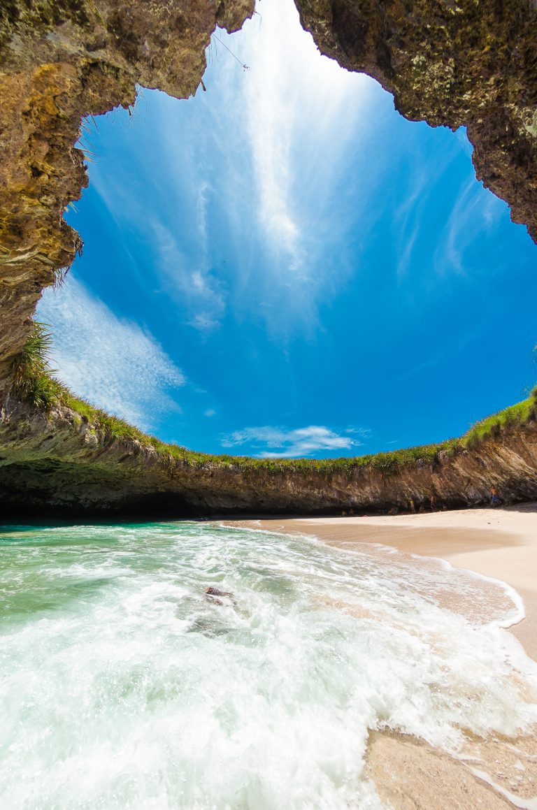 Hidden,Beach,Islas,Marietas,Riviera,Nayarit,,Playa,Del,Amor,Puerto