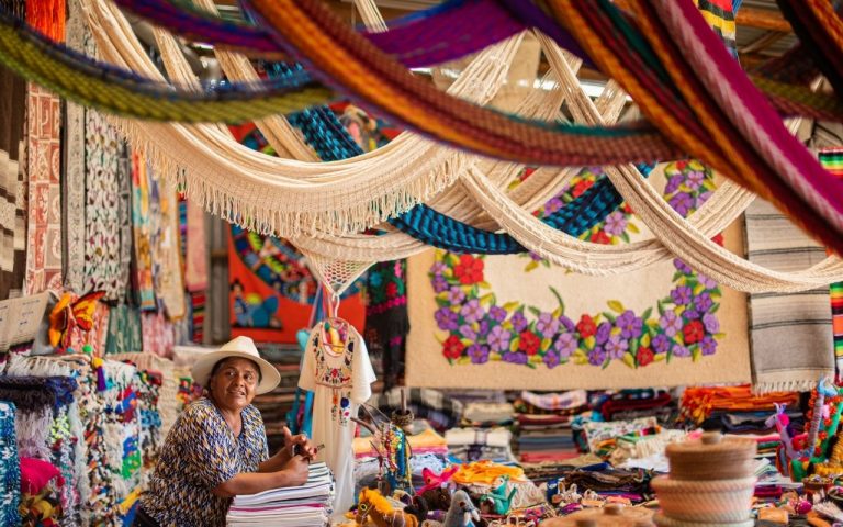 Artesanías mexicanas: colorido y destreza que enamoran