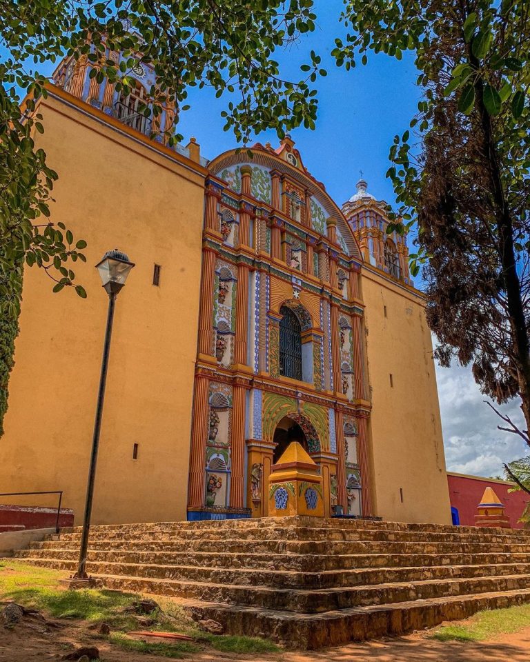 Iglesia de Santa Ana Zegache, una verdadera joya de arte contemporáneo
