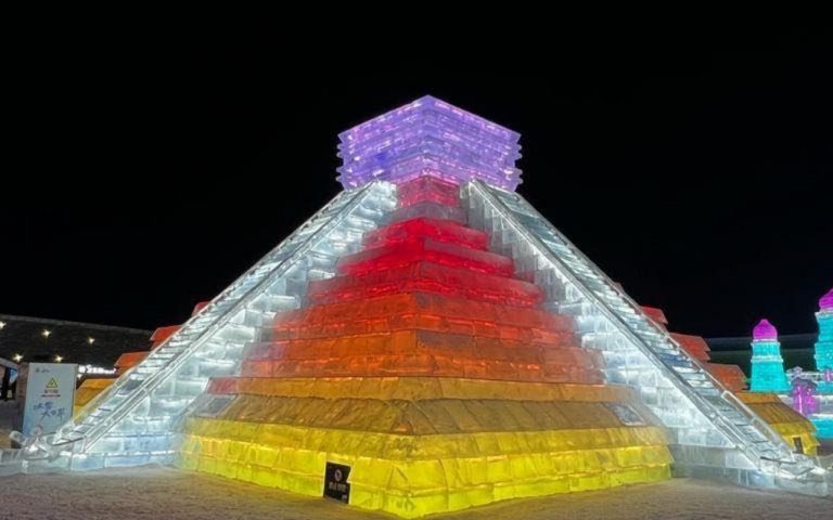 La Pirámide de Kukulcán se muda a China