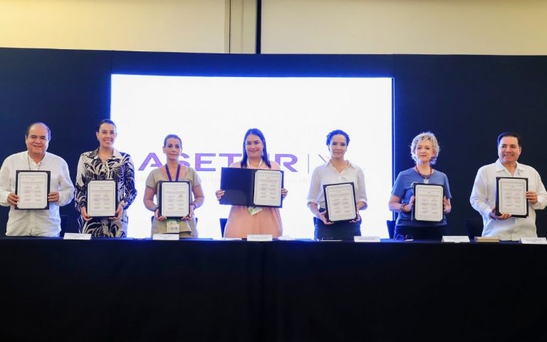 Firma Puebla convenio de colaboración con secretarios de Turismo del centro del país