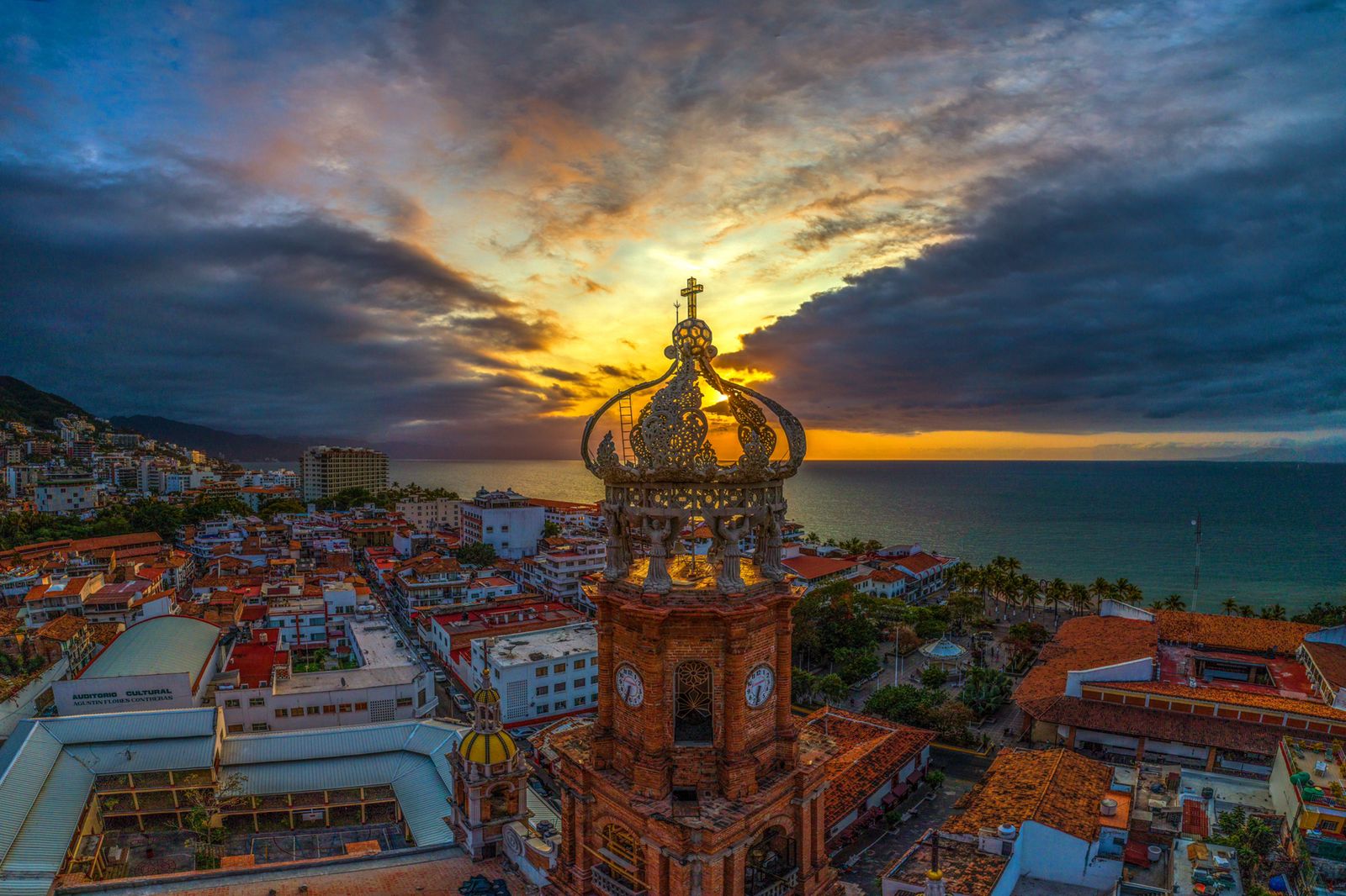 lgbt puerto vallarta pride lgbt