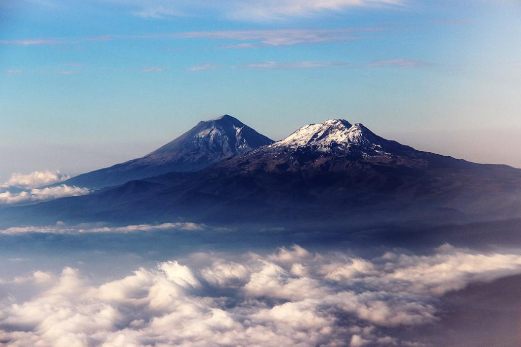 leyendas volcanes iztaccihuatl popocatepetl datos