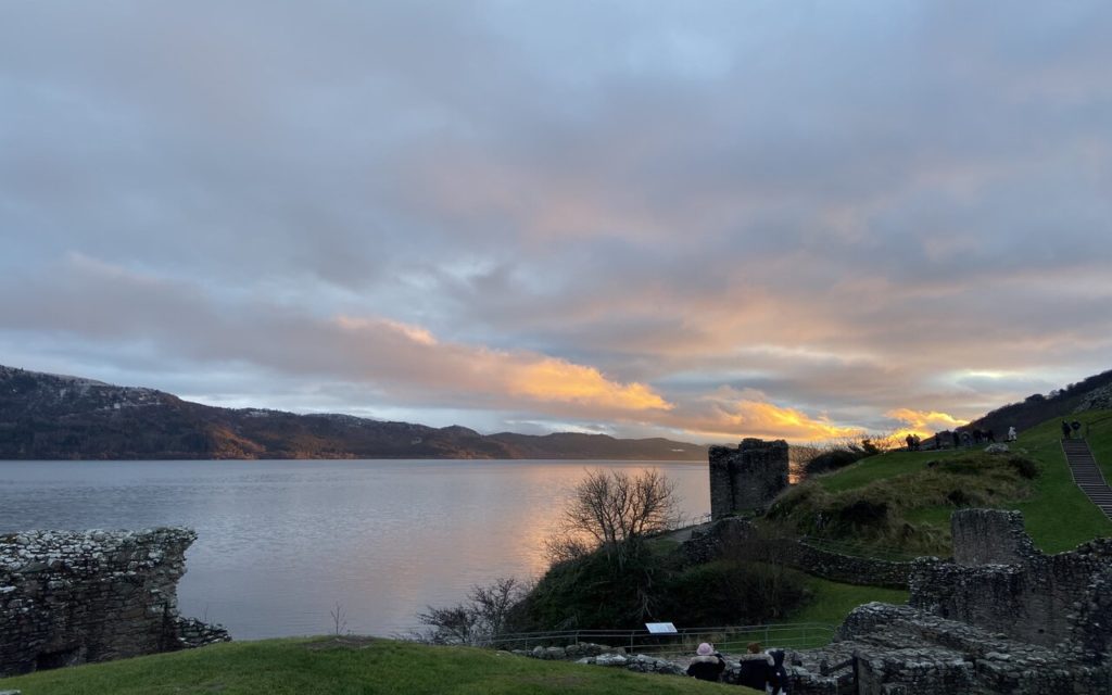 leyenda lago ness historia monstruo