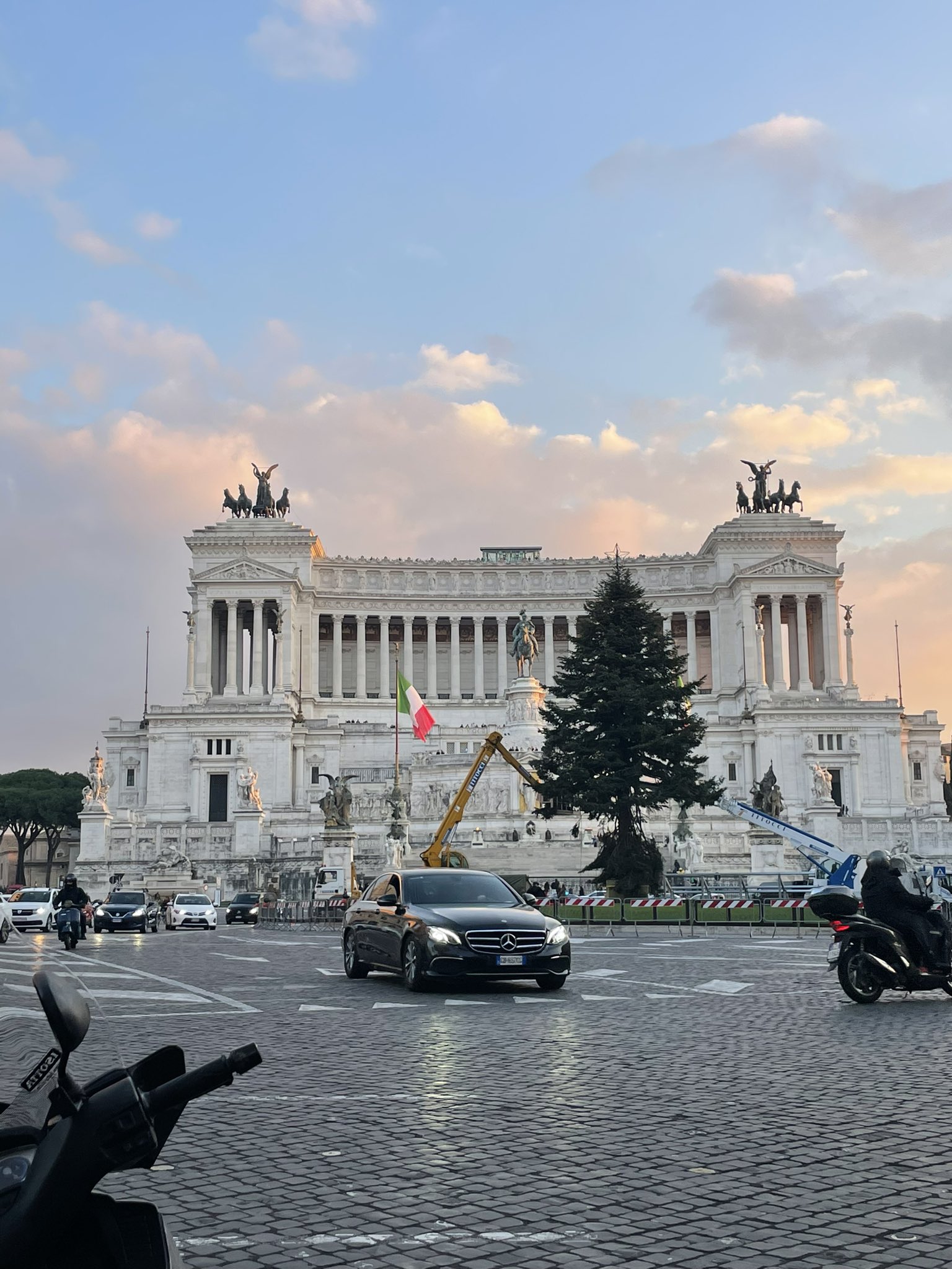 desventajas de vivir en roma italia