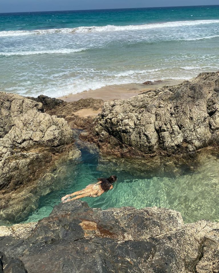 rocas-piscinas-fuerteventura-españa-rocas-playa