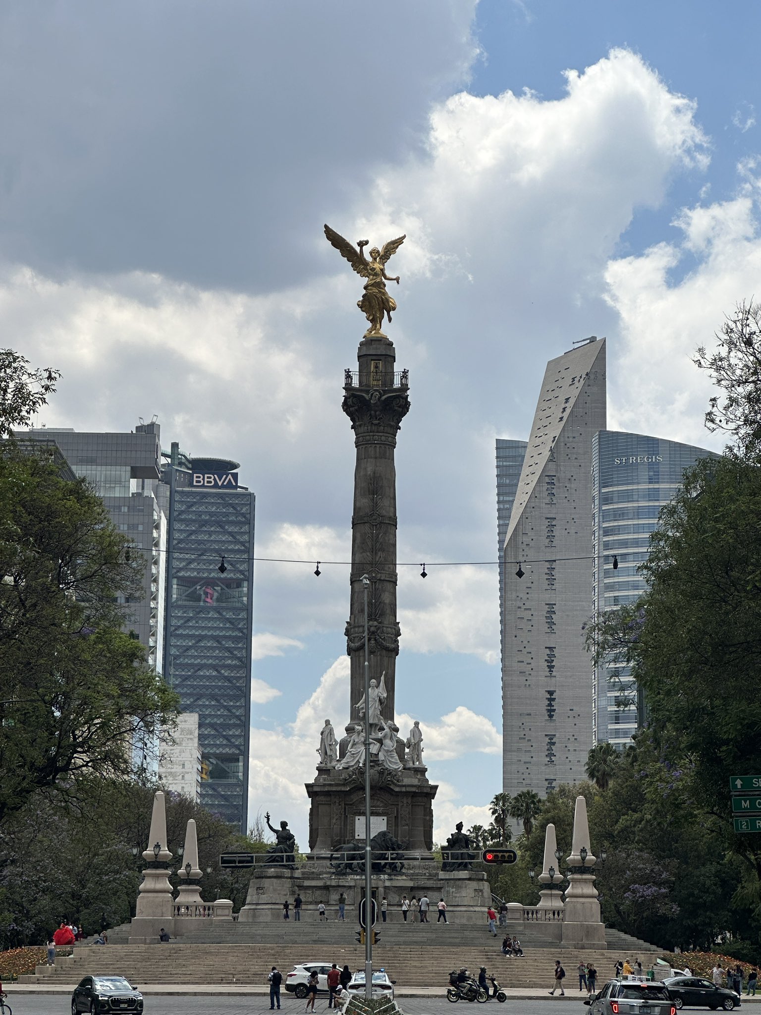 estatuas en méxico angel de independencia