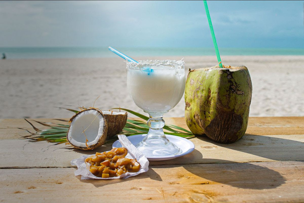 coco playa bebidas yucatecas para calor