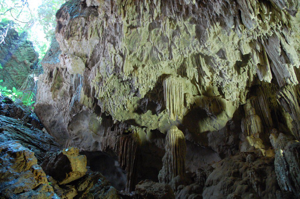 historia de las grutas de coconá