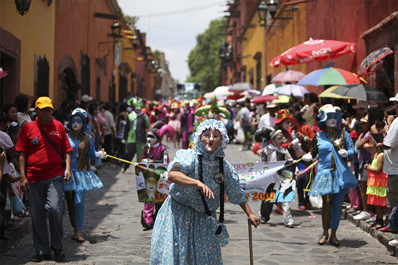 iglesia guanajuato festival de los locos