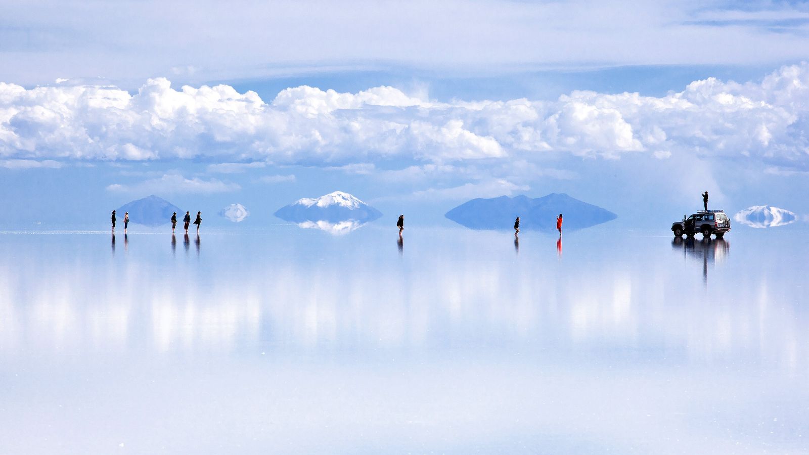 salar de uyuni bolivia destinos surrealistas