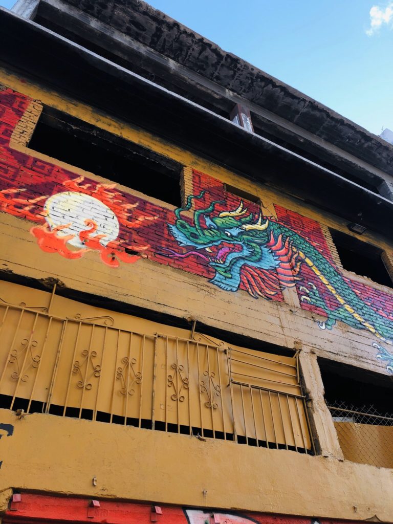 pinturas-callejones-la-chinesca-barrio-mágico