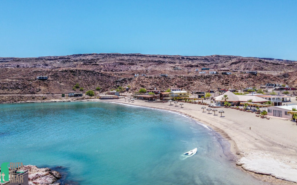 Aguas termales en Puertecitos – México Ruta Mágica