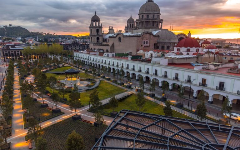 Turismo en Toluca: visita el jardín botánico, parques y su zona arqueológica