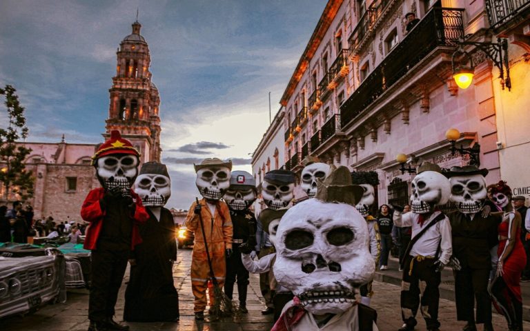Zacatecas celebrará Día de Muertos con la música de Regina Orozco