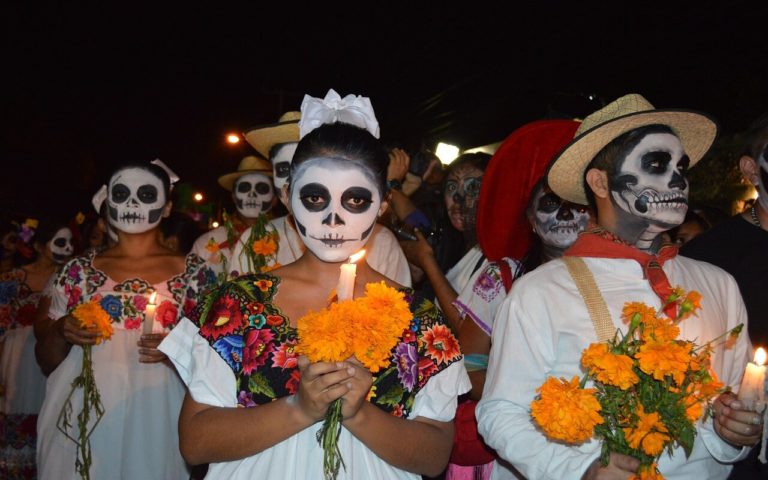Presenta gobierno estatal “Camino de Catrinas”, festival de temporada de Calpan