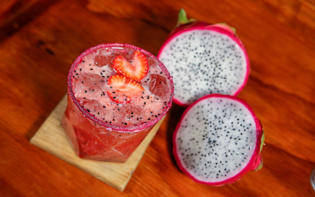 carta de platillos bebidas terraza quintal