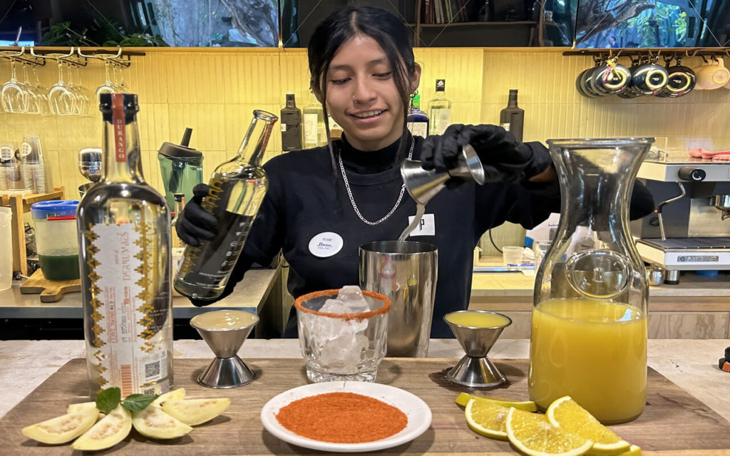 restaurante peligro guadalajara cocteleria bebidas