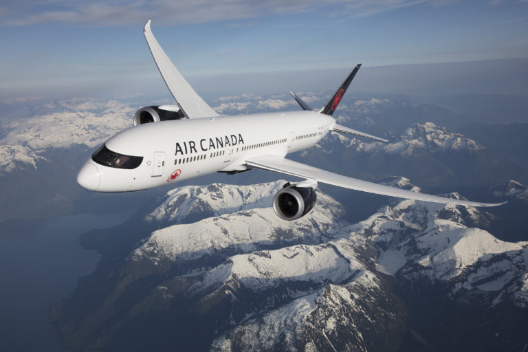 Air Canadá registró ingresos de 21.833 mdd en 2023