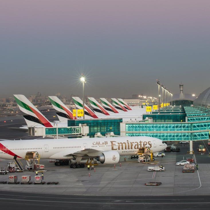 aeropuertos más transitados emiratos arabes