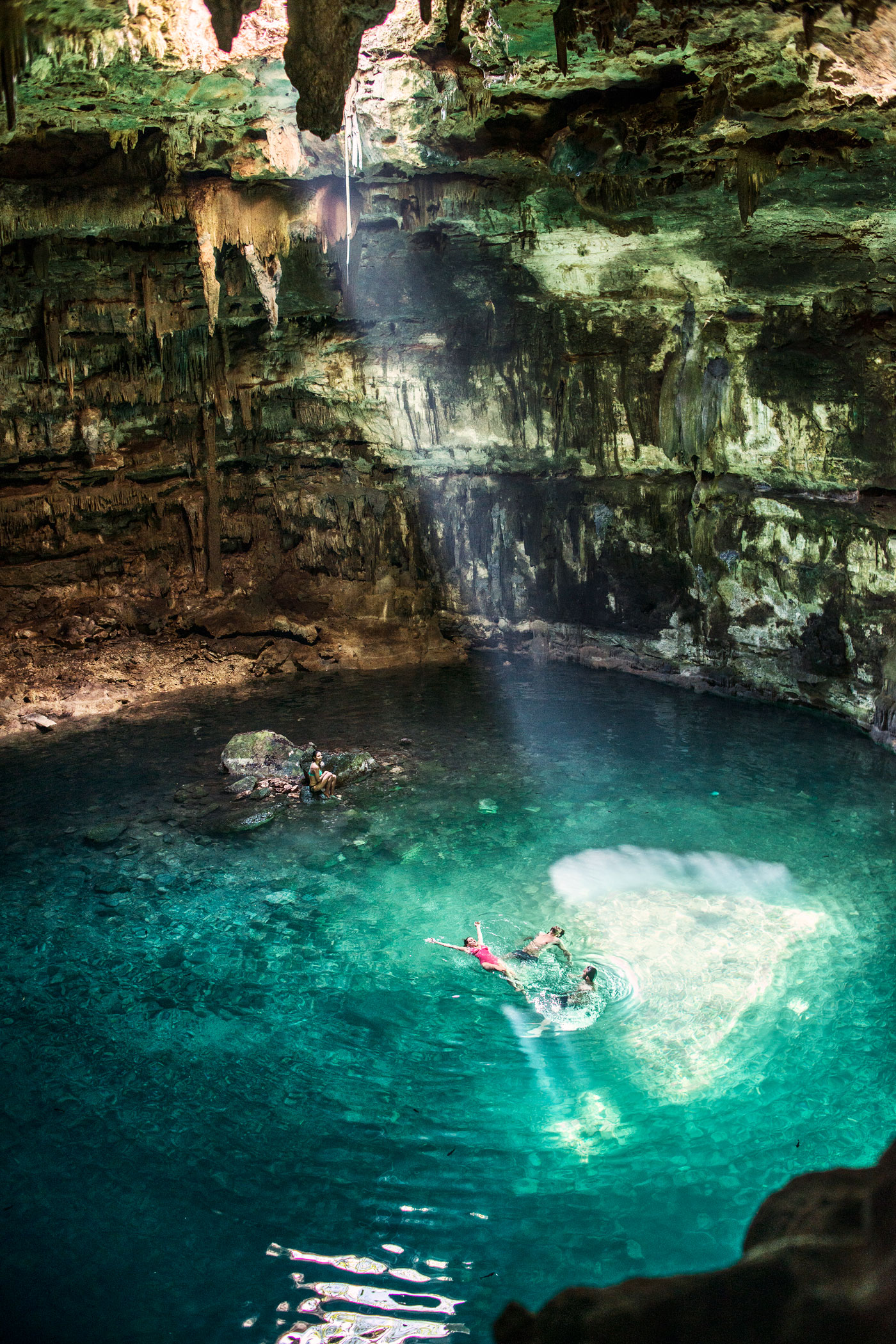 cenote motul yucatán méxico