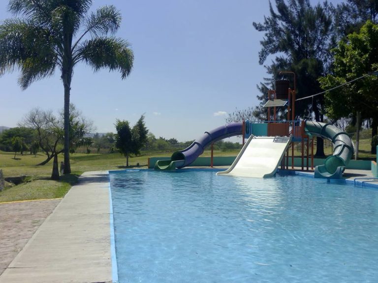 balneario-carbon-aguas-termales-en-izúcar