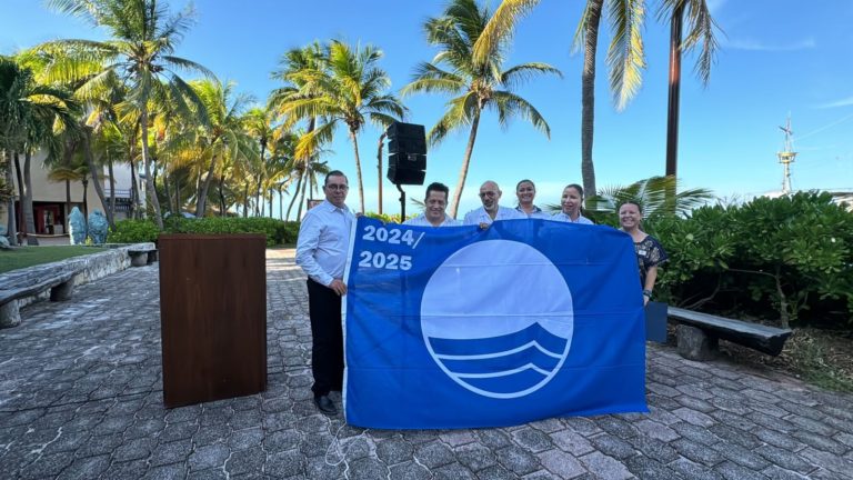 Xcaret Xailing obtiene certificación Blue Flag para sus catamaranes
