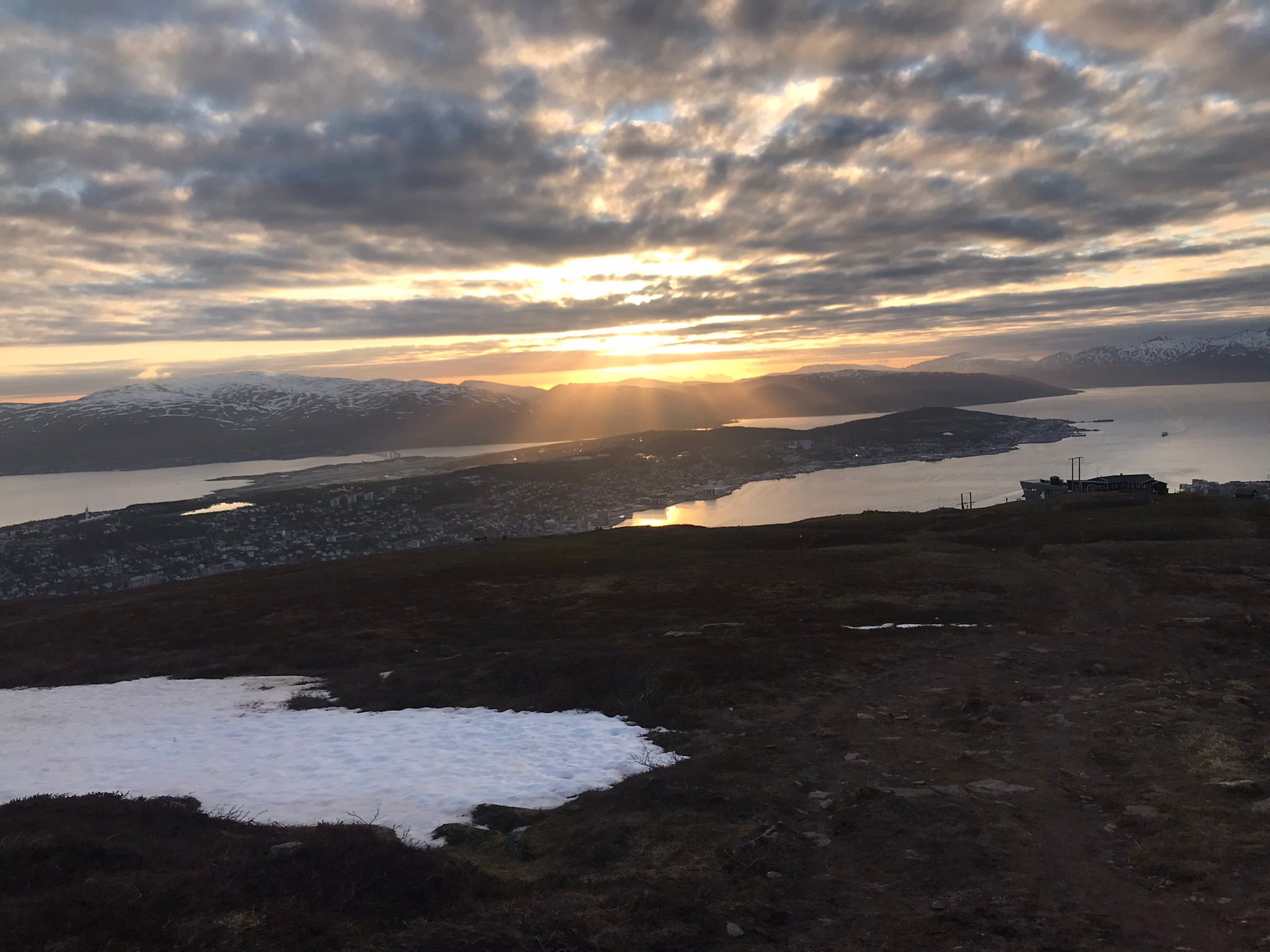 qué hacer en tromsø sol medianoche