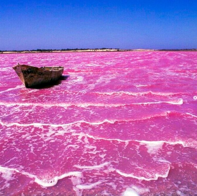 retba-lake-destinos-surrealistas-mundo