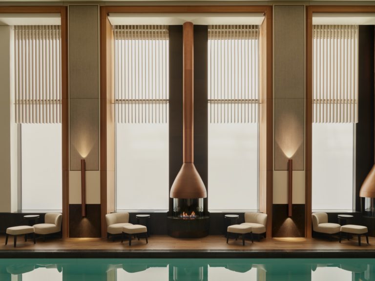 aman-new-york-alberca-spa