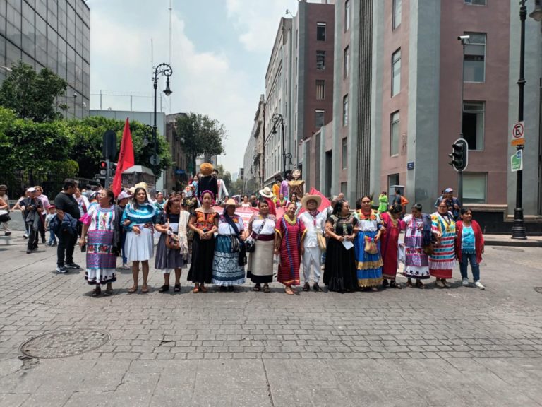 megacalenda-2024-en-cdmx-mujeres