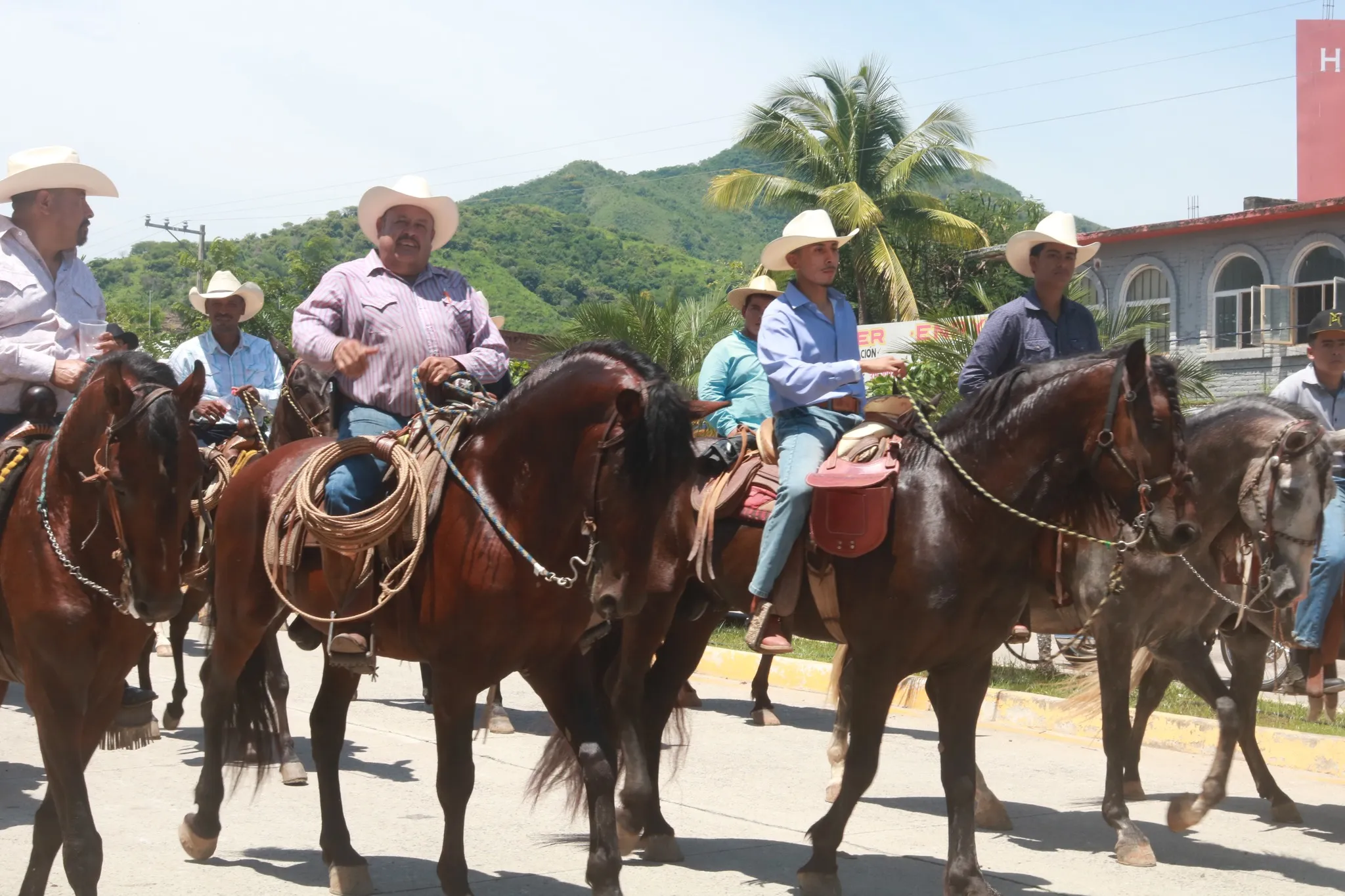 paseo-caballo-actividades-en-costalegre